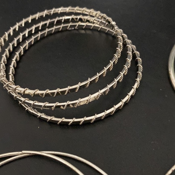 11 Silver-tone Bangle Bracelet Lot - Picture 3 of 11